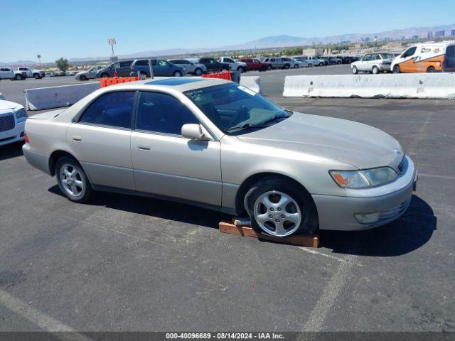  Salvage Lexus Es