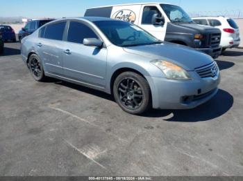  Salvage Nissan Altima