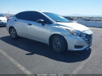  Salvage Nissan Versa