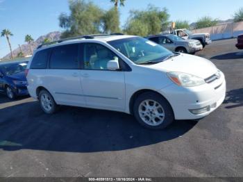  Salvage Toyota Sienna