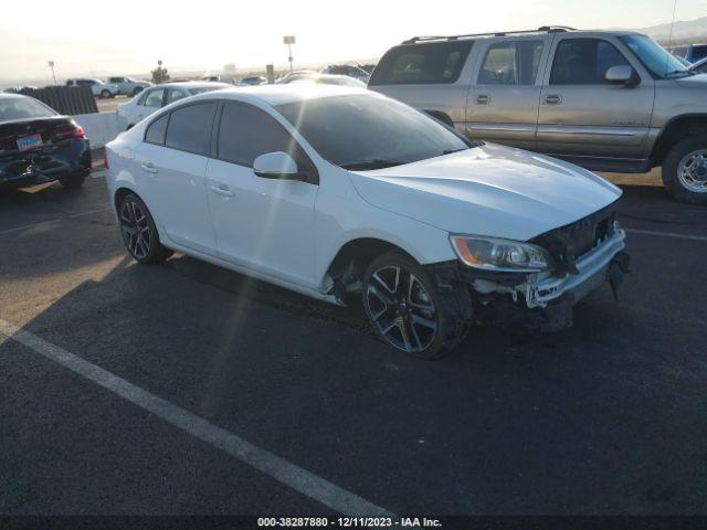  Salvage Volvo S60