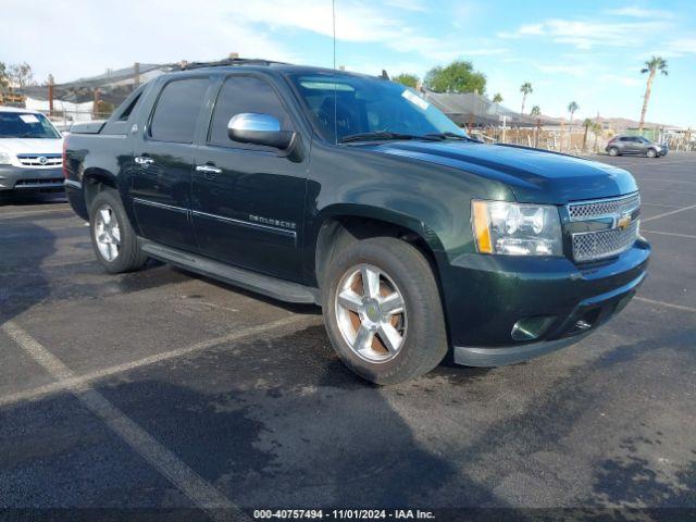  Salvage Chevrolet Avalanche