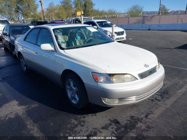  Salvage Lexus Es