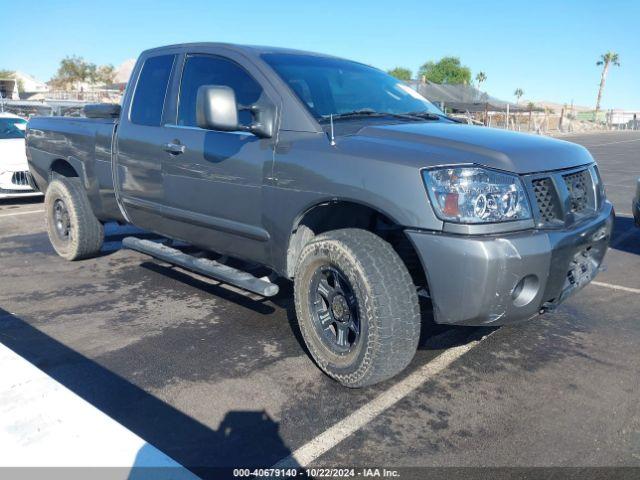  Salvage Nissan Titan