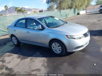  Salvage Kia Forte