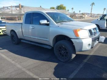  Salvage Nissan Titan