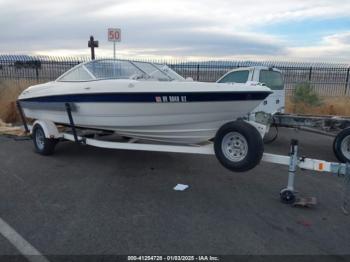  Salvage Bayliner 205