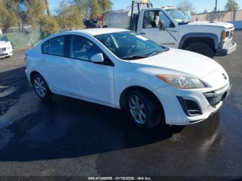  Salvage Mazda Mazda3