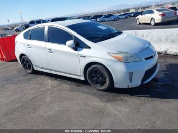  Salvage Toyota Prius