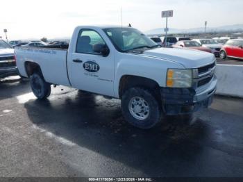  Salvage Chevrolet Silverado 2500