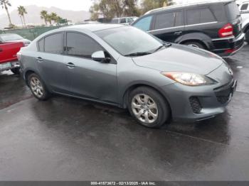  Salvage Mazda Mazda3