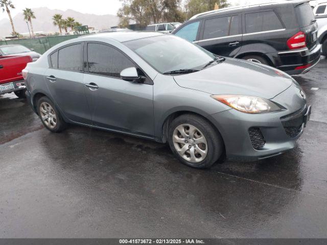  Salvage Mazda Mazda3