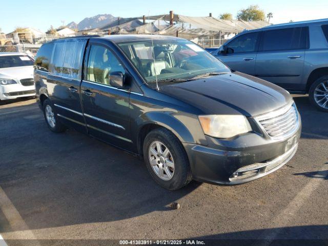  Salvage Chrysler Town & Country