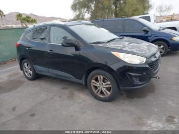  Salvage Hyundai TUCSON