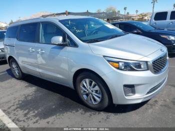  Salvage Kia Sedona