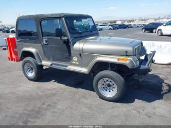  Salvage Jeep Wrangler