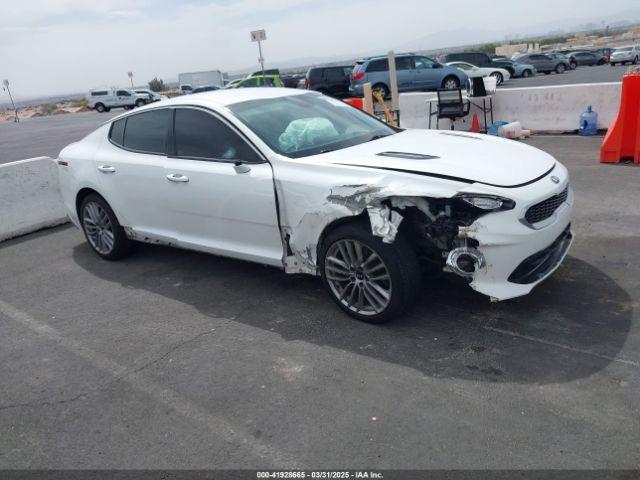  Salvage Kia Stinger