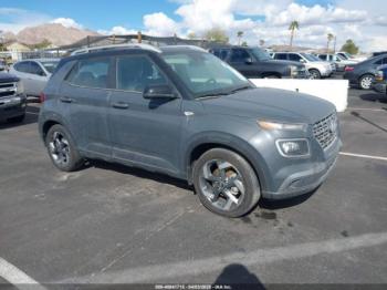  Salvage Hyundai VENUE