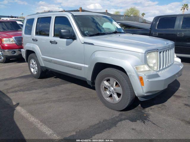  Salvage Jeep Liberty