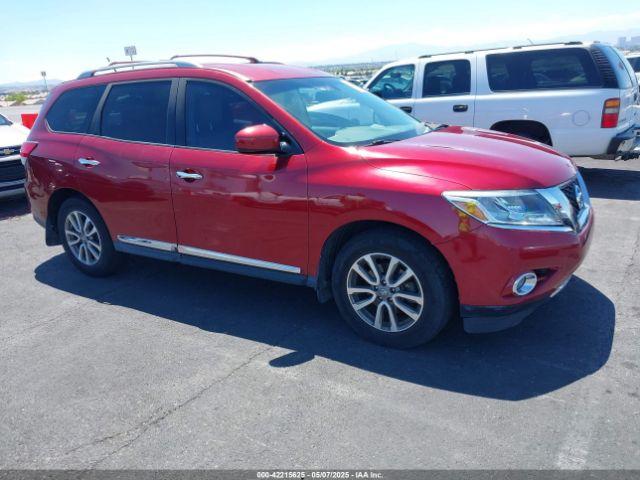  Salvage Nissan Pathfinder