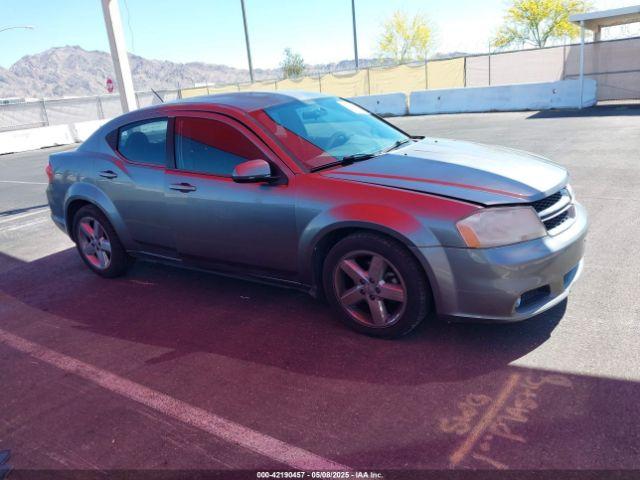  Salvage Dodge Avenger