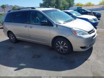  Salvage Toyota Sienna