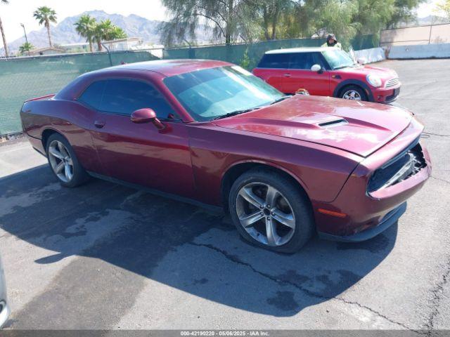  Salvage Dodge Challenger