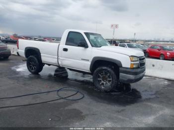  Salvage Chevrolet Silverado 2500