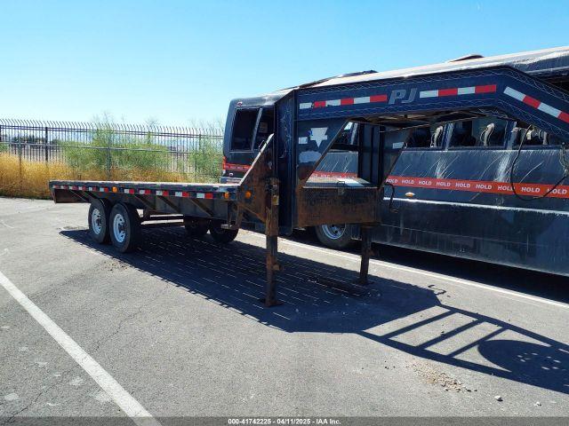  Salvage Pj Trailers Other
