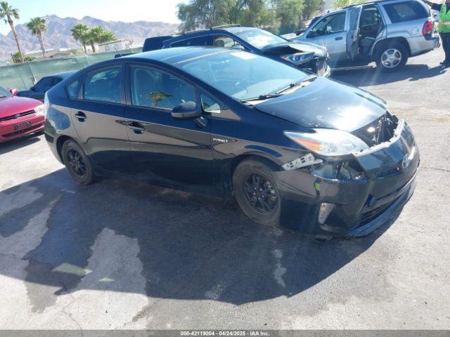  Salvage Toyota Prius