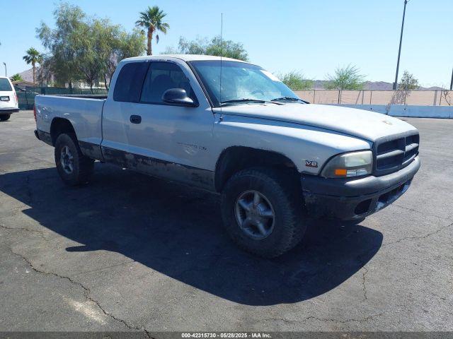  Salvage Dodge Dakota
