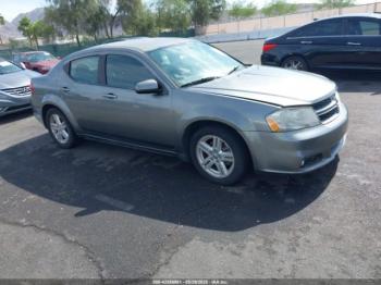  Salvage Dodge Avenger