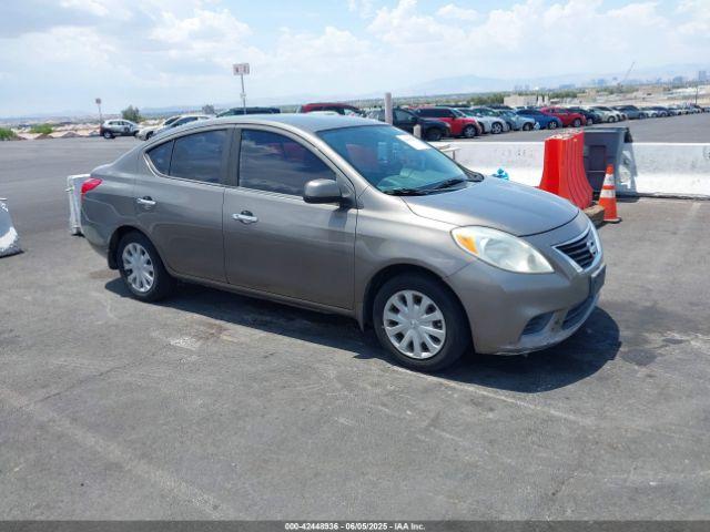  Salvage Nissan Versa