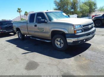  Salvage Chevrolet Silverado 2500