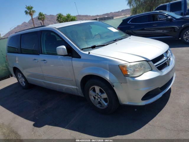  Salvage Dodge Grand Caravan