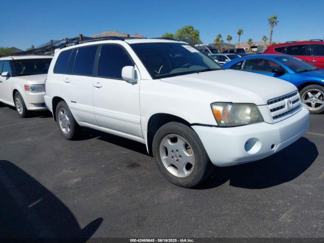  Salvage Toyota Highlander