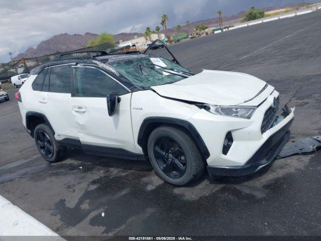  Salvage Toyota RAV4