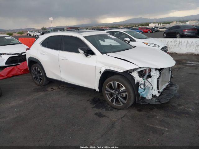  Salvage Lexus Ux
