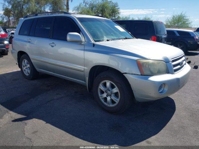  Salvage Toyota Highlander