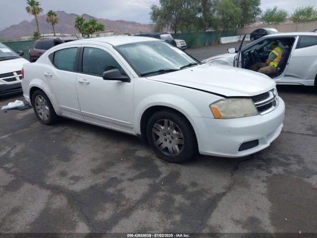  Salvage Dodge Avenger