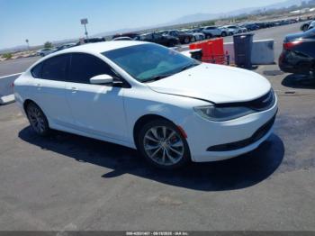 Salvage Chrysler 200