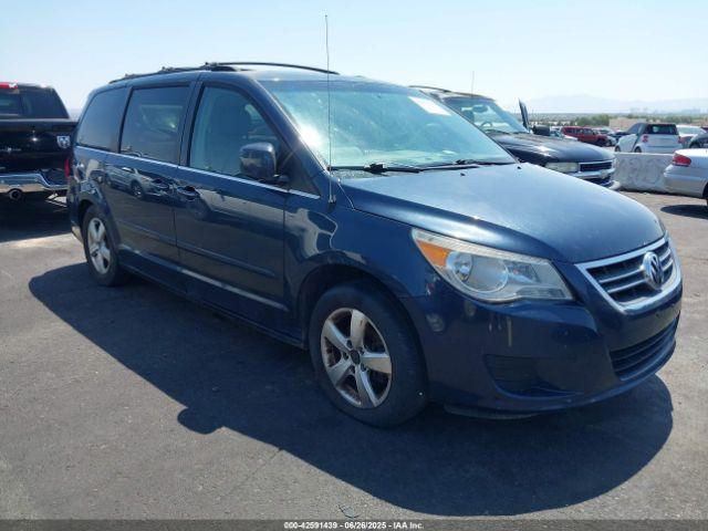  Salvage Volkswagen Routan