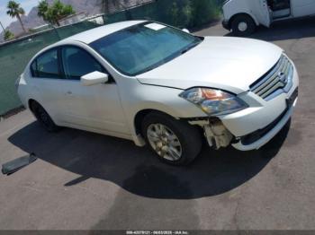  Salvage Nissan Altima