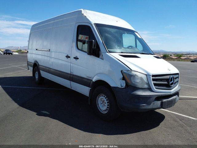  Salvage Mercedes-Benz Sprinter 2500