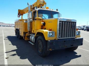  Salvage General Motors N9500
