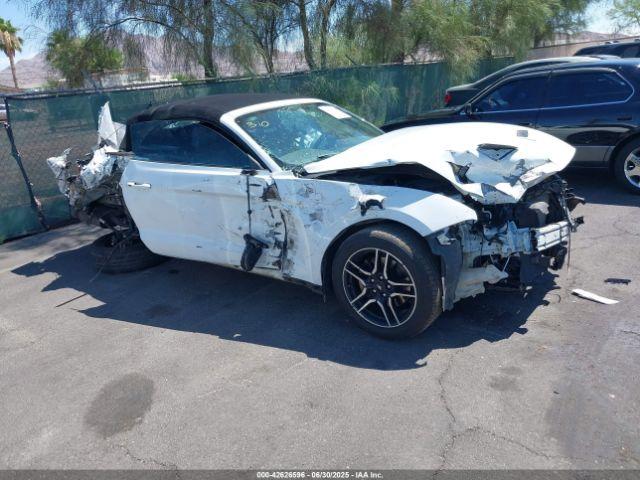  Salvage Ford Mustang