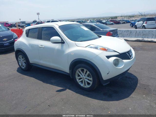  Salvage Nissan JUKE