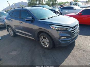  Salvage Hyundai TUCSON