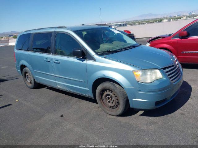  Salvage Chrysler Town & Country