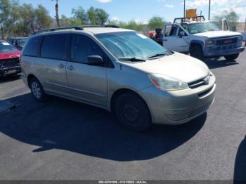  Salvage Toyota Sienna